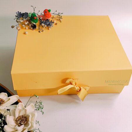 Elegant-Rakhi-Hamper